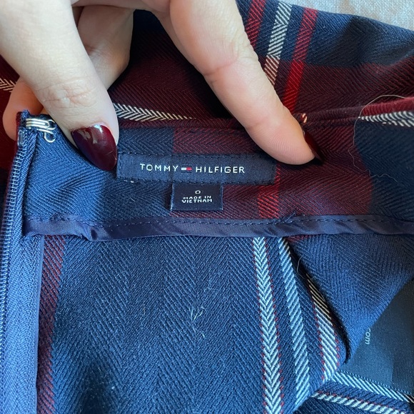 Tommy Hilfigire long skirt plaid - Picture 6 of 8